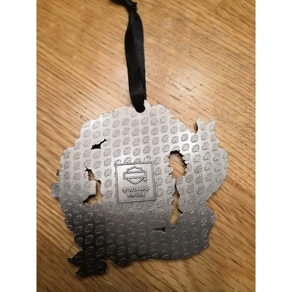 Harley Davidson Christmas Ornament 2014 Hog wearing a Christmas hat AA - Picture 2 of 3